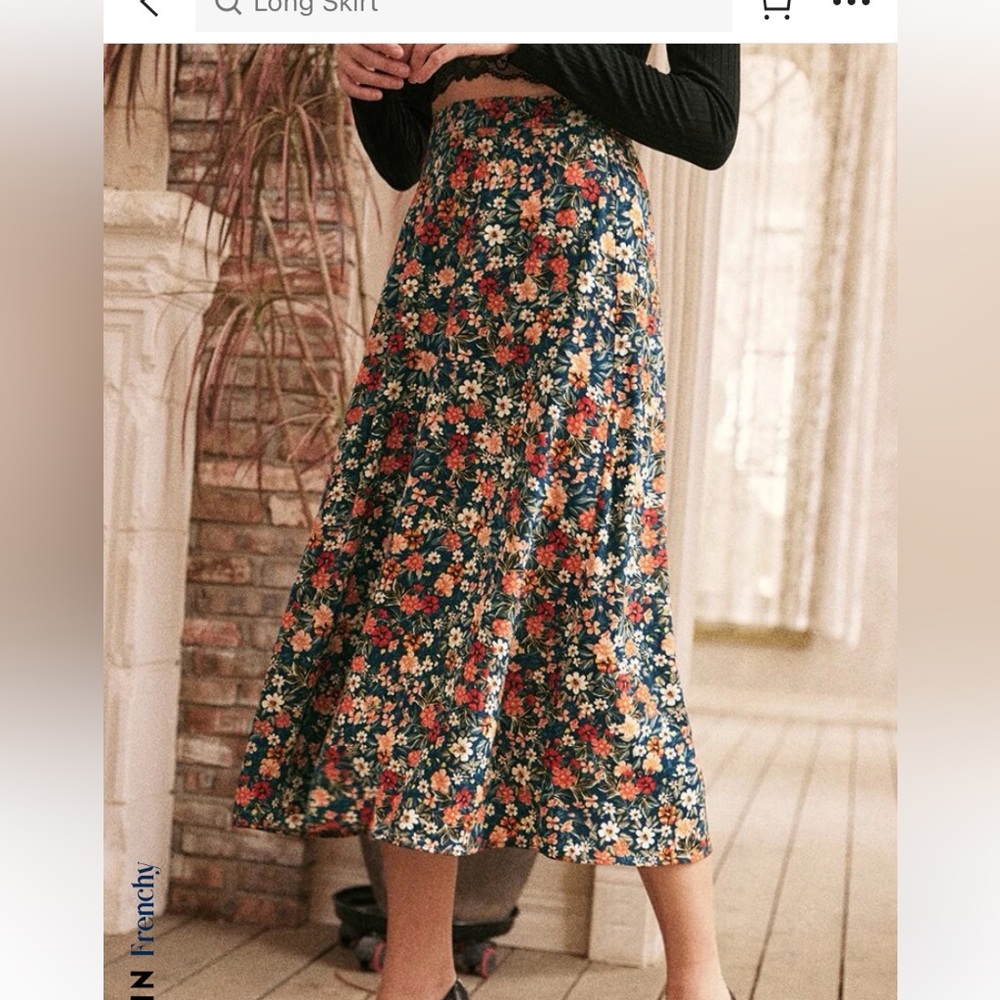 Never Worn Size Small